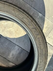 Letní pneumatiky 245/40R19 Kumho - 4