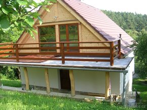 Dům na polosamotě s pozemkem 5000m², Luhačovice - 4