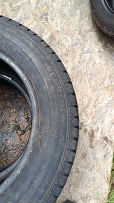 K31 - 2x ZIMNÍ  SEMPERIT - 205/65 R16 C 107/105 T - 5,2mm - 4