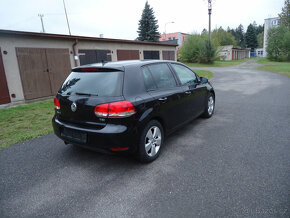 VW Golf 6 1,2 tsI 77 KW, 2012, bez koroze - 4