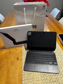 Apple Magic Keyboard pro iPad Pro 11" (M4) - CZ - černá - 4