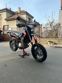 YAMAHA DT 125X - 4