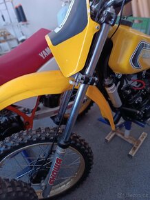 Yamaha yz 125 - 4