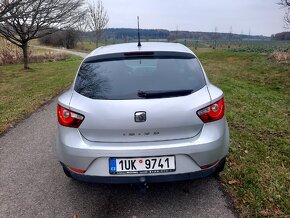 Seat IBIZA 1,4 16v 63kw r.v 2011 vybava - 4