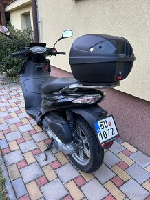 Aprilia SportCity 200 - 4