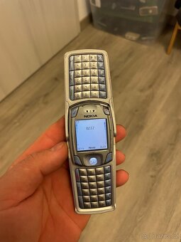 Nokia - 4