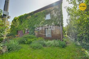 Prodej prostorného rodinného domu se zahradou ve Zlí, 130252 - 4