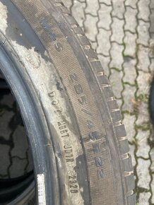 sada celoročních pneu Goodyear 285/45/22 cca 5mm - 4