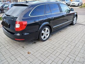 Škoda Superb 2 facelift top stavů - 4