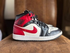 Jordan 1 Mid Gym Red Off Noir (W) - 4