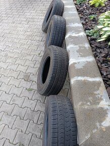 Prodám zimní pneu NEXEN WINGUARD WT1 225/65 R16C - 4