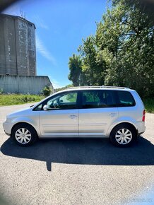 Prodam VW Touran 2.0 TDI BKD 103kW - 4