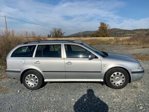 Škoda octavia  2.0 85kw  MPI+LPG+servisní knížka - 4