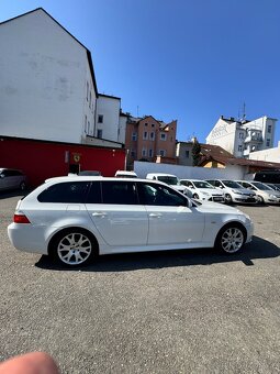 BMW Řada 5, 3.0d 4x4 Xdrive E61 Panorama AUTOMAT TOP M VÝBAV - 4