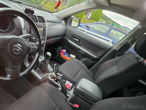 Suzuki Grand Vitara 4x4 ddis - 4