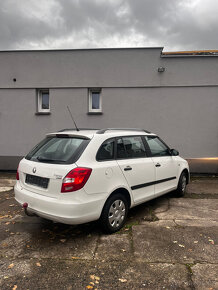 Škoda Fabia 2 1.2 HTP 51KW 162 000KM Po servisu - 4