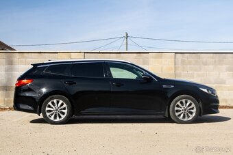 Kia Optima SW - 4