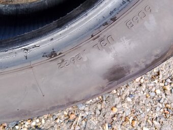 235/55/17 103y Bridgestone - letní pneu 2ks - 4