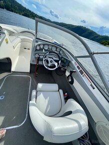 Prodám otevřenou loď Bayliner 195BR, motor mercruiser 4.3L - 4