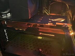 Asus Rog Strix GeForce GTX 1070 Ti A8G Gaming - 4