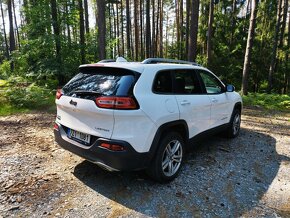 JEEP Cherokee KL 2,2 147kw, plná výbava, 2016 - 4