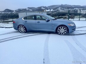 Jaguár XF 2.7D  Vyměním Top Stav - 4