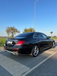 Mercedes Benz E220d 4 matic - 4