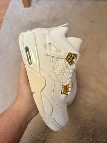 Air Jordan 4 Metallic Gold - 4