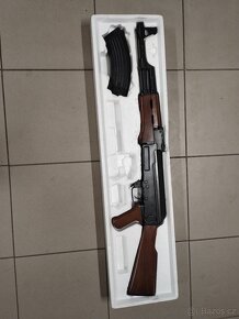 AK47 - 4