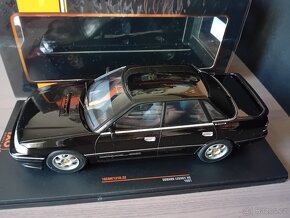 Subaru Legacy RS 1991    1:18  IXO - 4