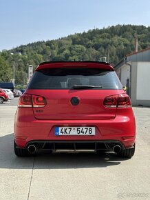 Volkswagen Golf 6 GTI manuál - 4