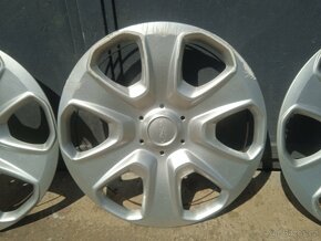 sada poklic krytu ford R15 - 4