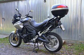 Triumph Tiger 1050 - 4