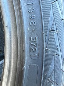 Celoroční pneu 215/45/17 91W Nokian Seasonproof - 4