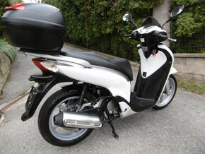 Honda sh 125i -  NEHAVAROVANÝ nová STK - 4