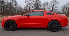 Ford Mustang GT 5.0 V8 - 4