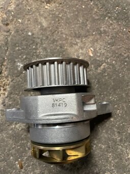 Nové Vodní čerpadlo 1.4 16V SKF - 4