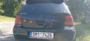 Volkswagen golf IV 2.3 V5 110kw - 4