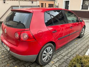 VW Golf 5 V 1,4 i - 4