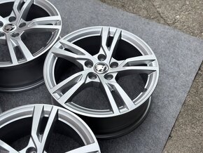 5X112 R17 6,5J ET43 VW KONCERN - 4