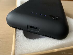 Pouzdro s externí baterií pro iPhone XS/X/10 - 4