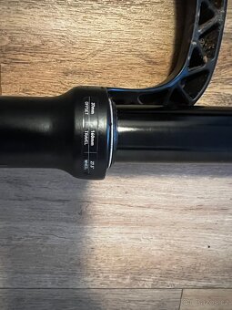 Vidlice Rock Shox 160mm - 4