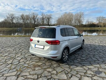 VW Touran 2021, 2.0 TDI 110KW, DSG, 174tkm, Highline, LED - 4