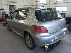 Peugeot 307 1.4HDI r.v. 2003 8HX 50kw (3681) - 4