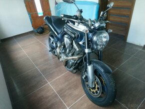 Yamaha MT-01 - 4