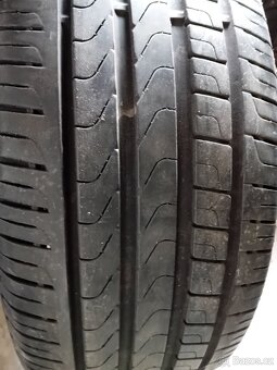 Prodám Sadu pneu 235/50/19 Pirelli Letni - 4