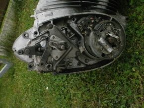 Motor JAWA  250 - 4