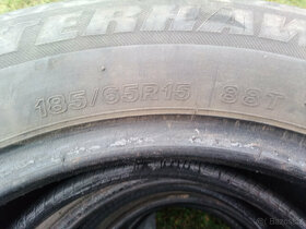 Zimní pneu Firestone 185/65R15 na dojetí - 4