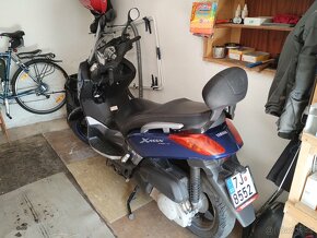 Yamaha X-max 250i - 4