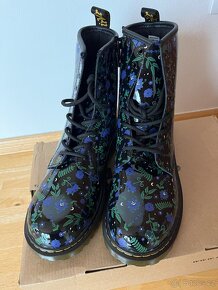 dívčí boty Dr. Martens - Mystic Floral - 4